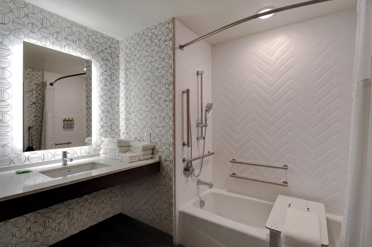 - Erie By Ihg