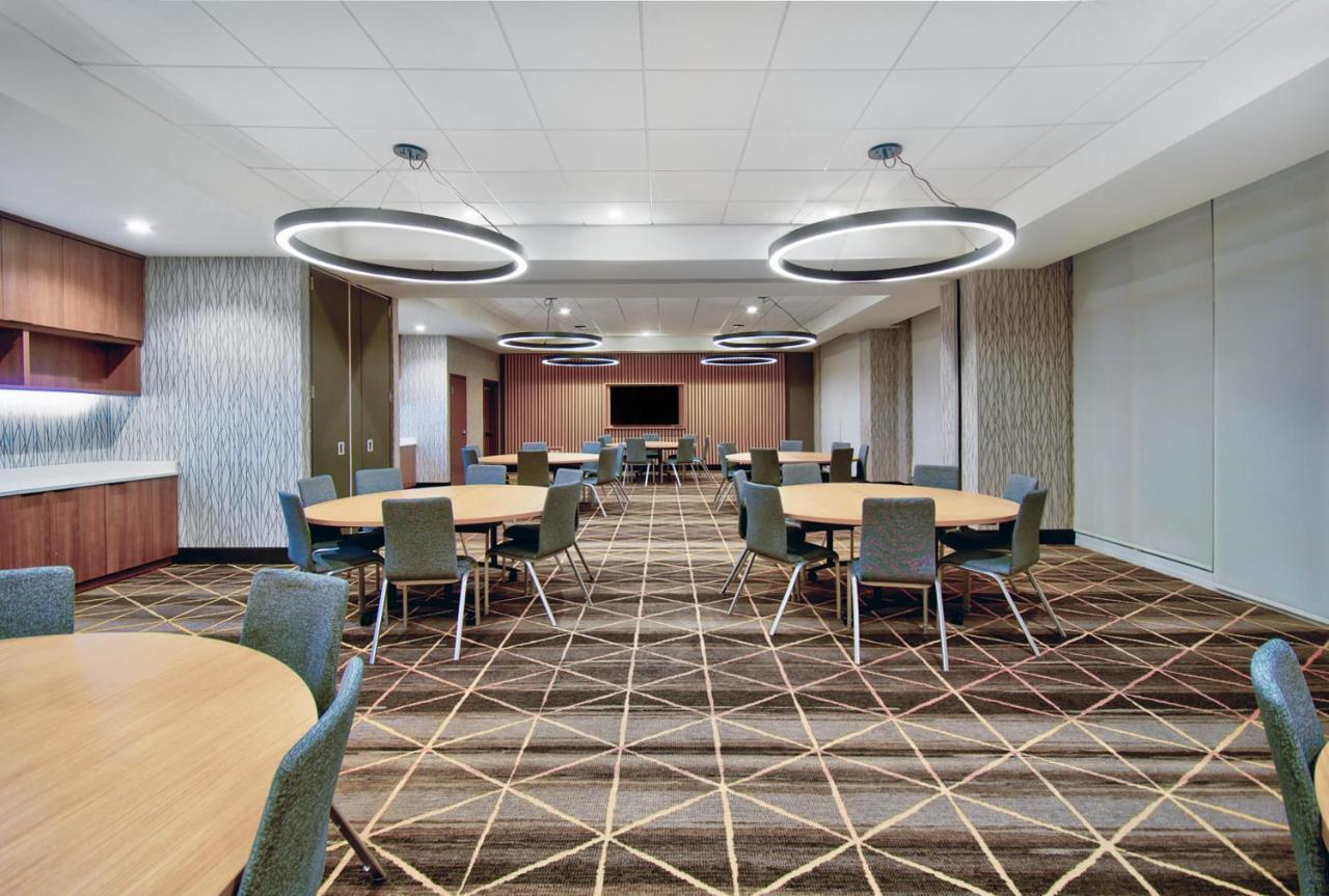 Hotel - Erie By Ihg 3*